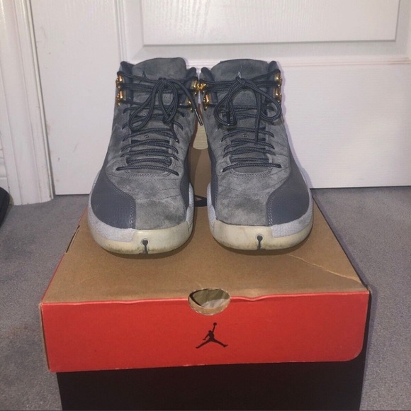 Jordan 12 Wolf Grey - Picture 4 of 4